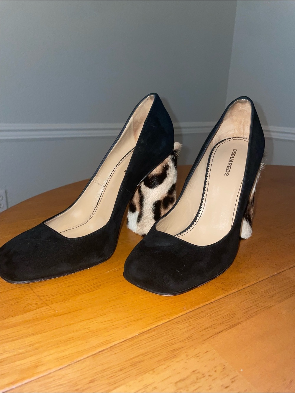 DSQUARED2 Black Suede Pumps with Leopard-Print Block Heel